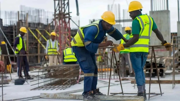 Sénégal : les accidents du travail chutent de 2 500 à 950 en dix ans Sénégal : les accidents du travail chutent de 2 500 à 950 en dix ans