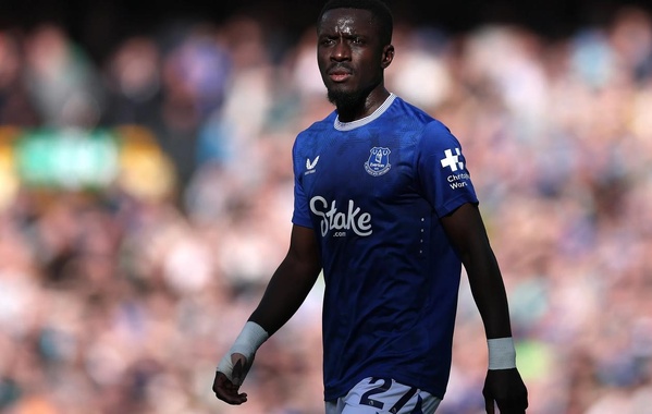 Premier League : Coup d’arrêt pour Idrissa Gana Guèye, forfait face à Manchester City Premier League : Coup d’arrêt pour Idrissa Gana Guèye, forfait face à Manchester City