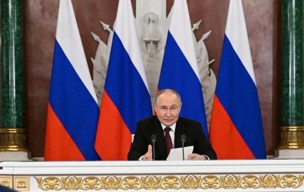 La Russie et l'Ukraine annoncent un cessez-le-feu à des dates différentes
