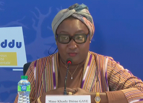 Retour des supporters graciés du Maroc : l’absence remarquée de Khady Diène Gaye Retour des supporters graciés du Maroc : l’absence remarquée de Khady Diène Gaye