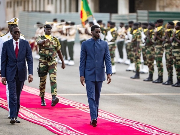 Bassirou Diomaye Faye se rend à Doha pour les obsèques de l’ancien émir du Qatar