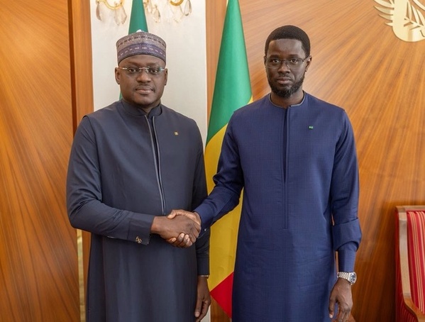Bara Gaye rejoint le camp de Bassirou Diomaye Faye : les deux audiences qui ont convaincu le maire de Yeumbeul Sud Bara Gaye rejoint le camp de Bassirou Diomaye Faye : les deux audiences qui ont convaincu le maire de Yeumbeul Sud