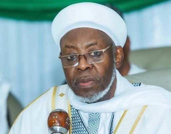 Médina Baye en deuil : décès de Papa Macky Ibrahima Niass Médina Baye en deuil : décès de Papa Macky Ibrahima Niass
