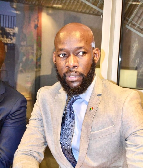 Coupures d’électricité : Aly Bathily charge le pouvoir et dénonce « la même arnaque politique » Coupures d’électricité : Aly Bathily charge le pouvoir et dénonce « la même arnaque politique »