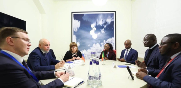 Le Sénégal envisage de devenir membre à part entière du Forum des pays exportateurs de gaz à partir de 2027