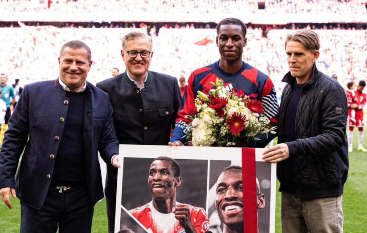 Allemagne: Le Bayern rend hommage à Nicolas Jackson