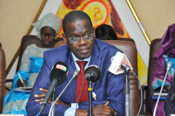 Le Premier ministre Al Aminou Lo tacle Ousmane Sonko