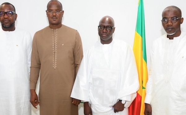 Ministère de l’Elevage : Me Ousmane Diagne prend service