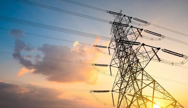 Alerte électricité : la Senelec prévient de possibles coupures dans la nuit